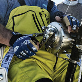 Tools & Protective gloves