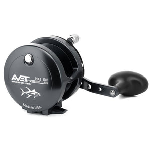 Avet HXJ 5/2 Two Speed Fishing Reel - Black Right Hand